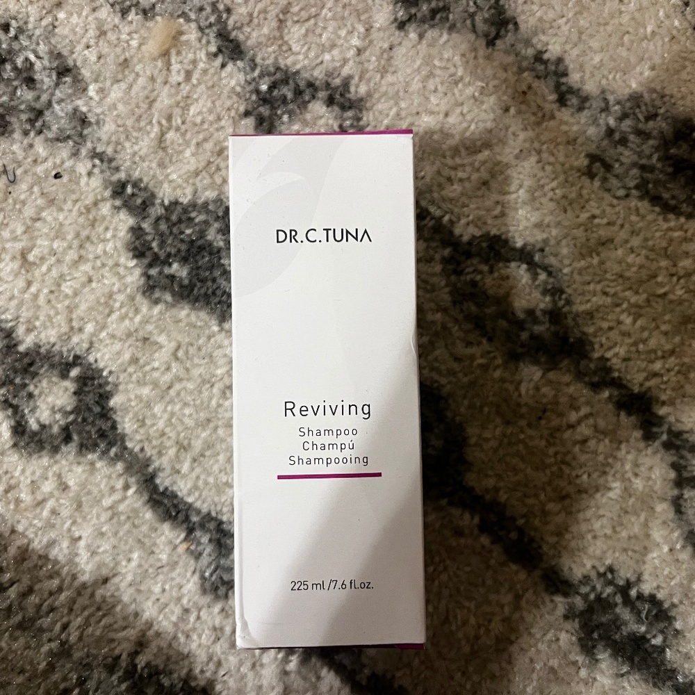 Dr C Tuna Reviving Shampoo